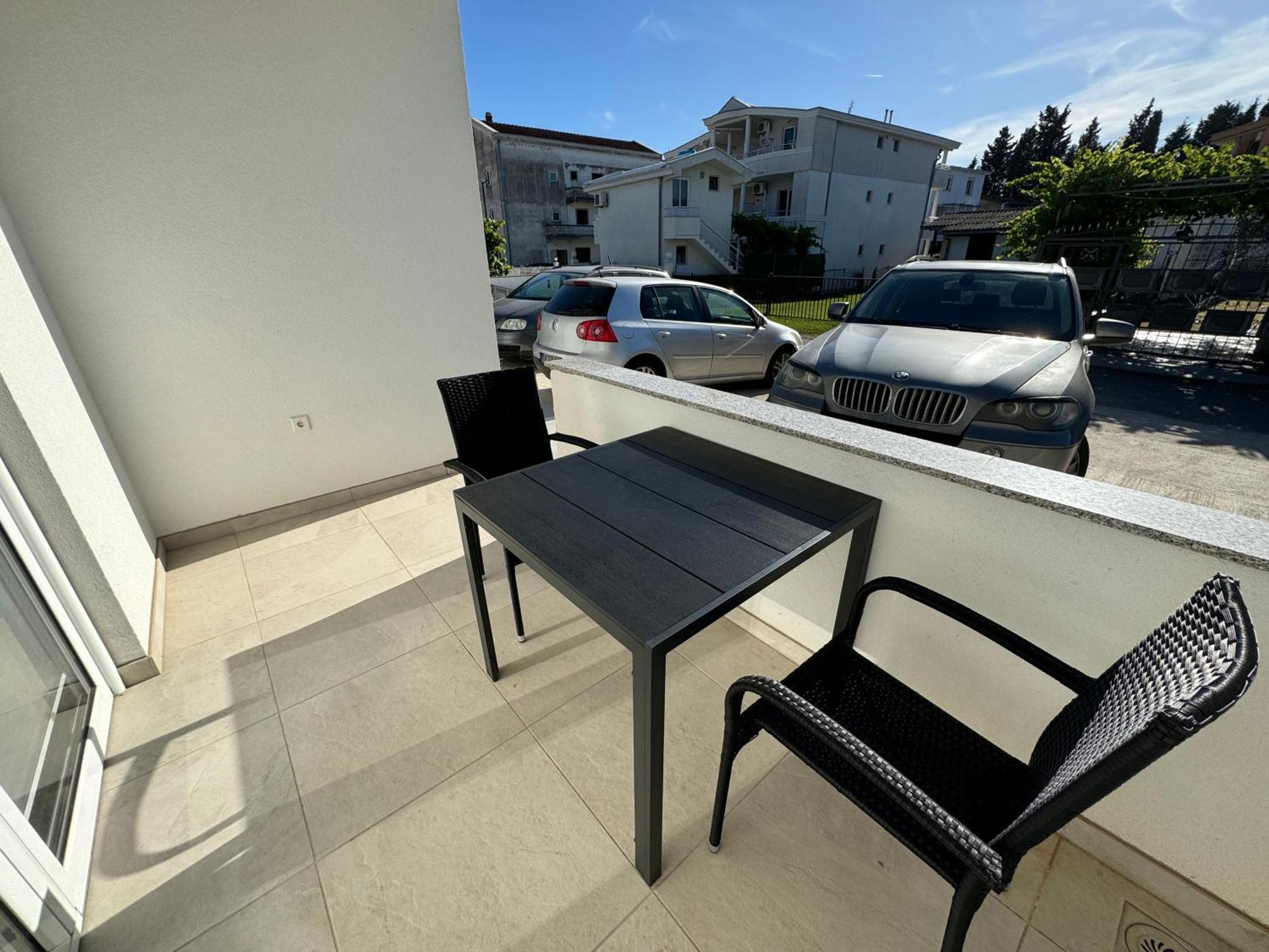 Adla Apartmani ウルツィニ エクステリア 写真