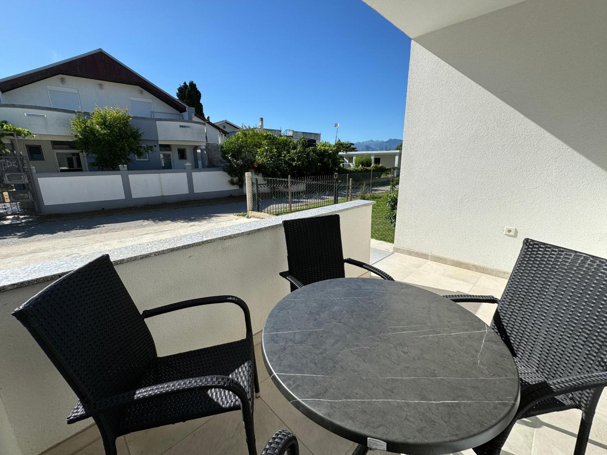 Adla Apartmani ウルツィニ エクステリア 写真